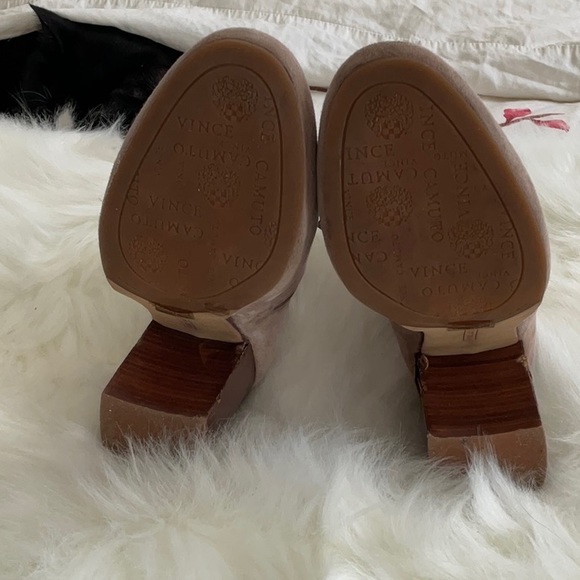 Vince Camuto suede Ankle Boots - Beige - Picture 6 of 10